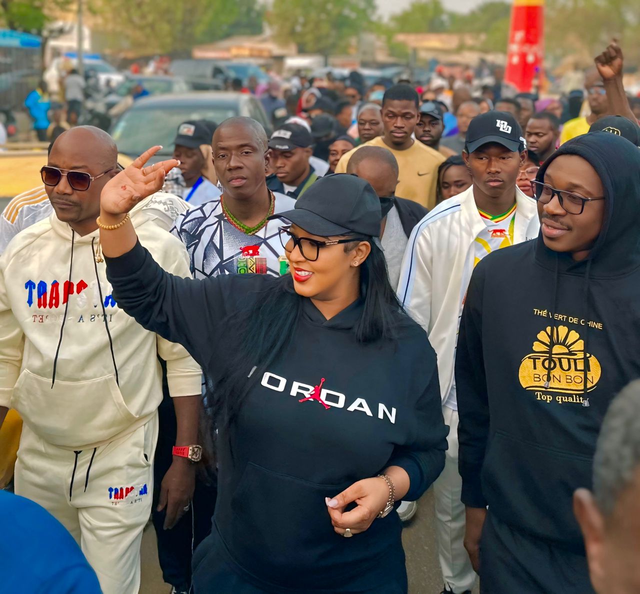 Marathon des Festivaliers Kayi Kunben : « Faisons du sport notre passion pour notre santé ! », conseille la Présidente Fatoumata NIANE.